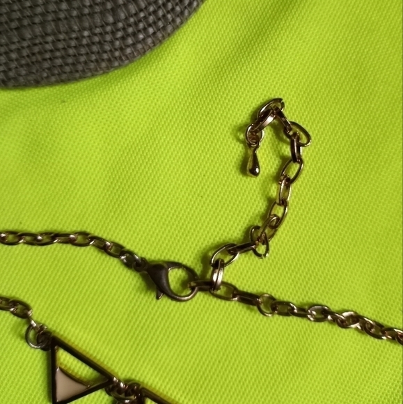 Goldtone orange yellow cream triangle chain necklace - Picture 4 of 6